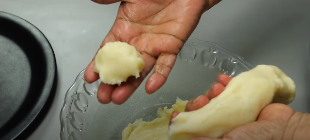 GULAB JAMUN RECIPE BY MULTANIKITCHEN GULAB JAMUN RECIPE BY MULTANIKITCHEN